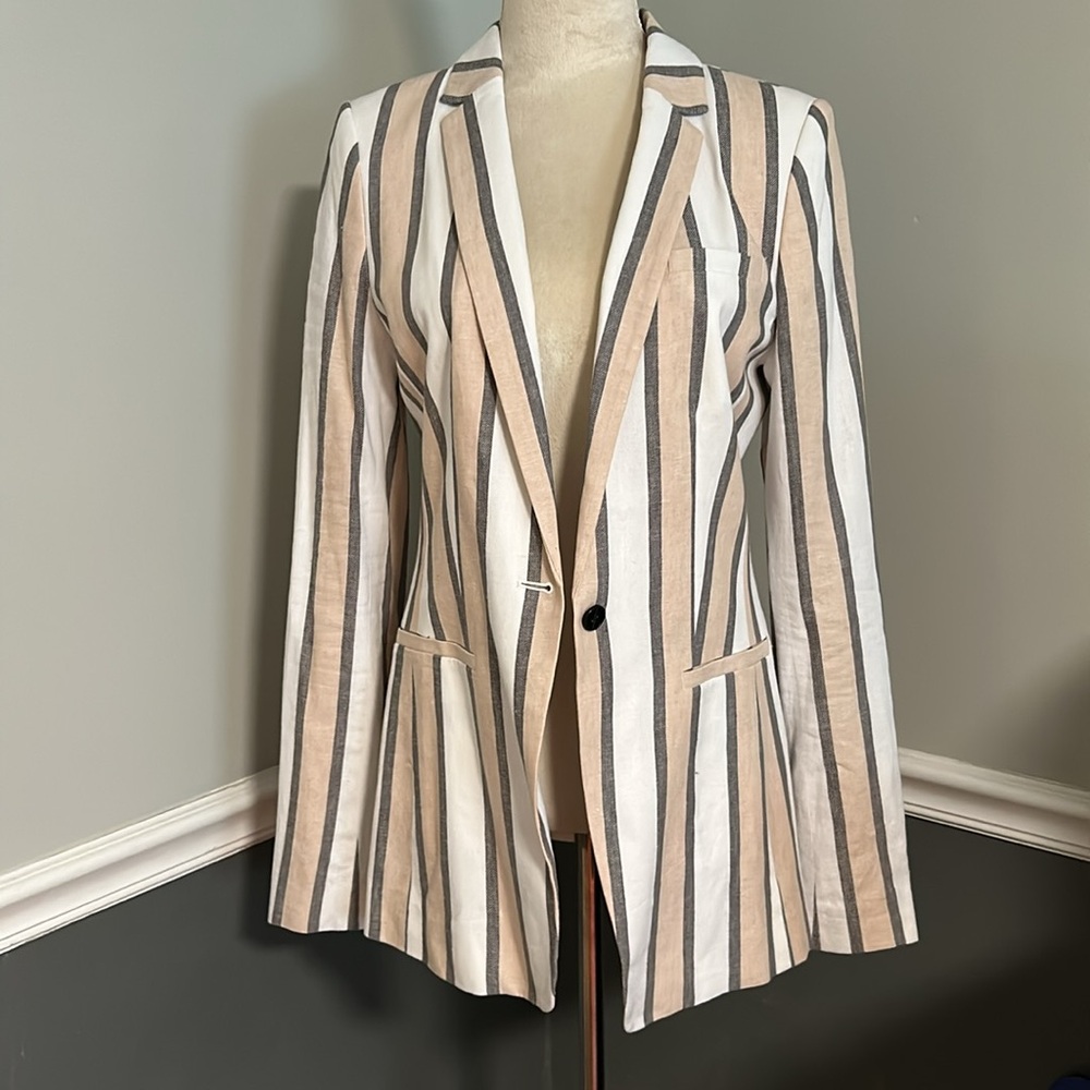 NWT Banana Republic Long and Lean Striped Linen Blazer - 6 Tall